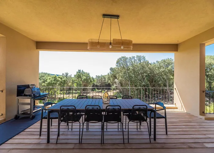 Ottavia Pianottoli-Caldarello (Corsica)