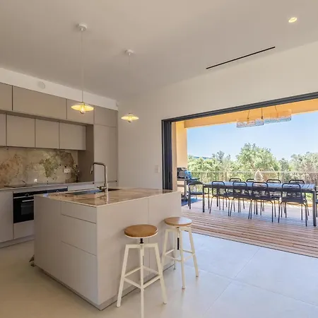 Ottavia - Piscine Chauffee, Nature & Calme *